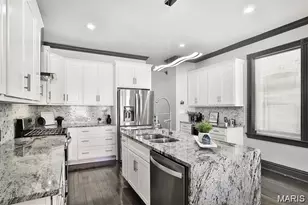 1916 S 12th St, Saint Louis, MO 63104 - Photo 16