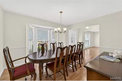 4847 Lowndes Drive, Saint Louis, MO 63129 - Photo 10