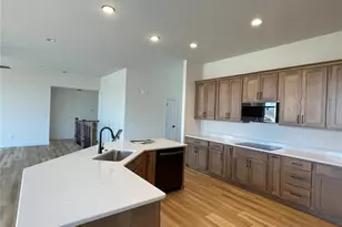 513 Clark's Xing, Moscow Mills, MO 63362 - Photo 4