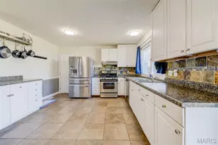 713 Magnolia Ln, Saint Peters, MO 63376 - Photo 12