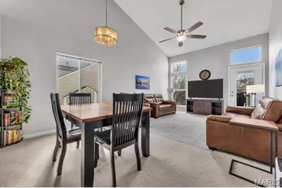 1738 Highview Circle Court, Ballwin, MO 63021 - Photo 4