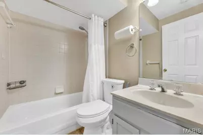 1738 Highview Circle Court, Ballwin, MO 63021 - Photo 28