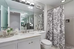 4501 Lindell Blvd, Saint Louis, MO 63108 - Photo 16