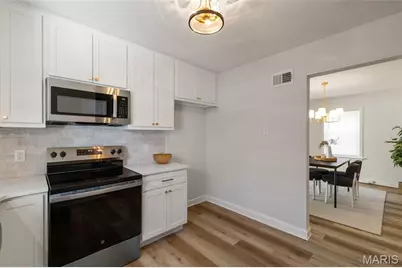 6823 Julian Avenue, University City, MO 63130 - Photo 20