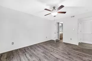 2460 Lampong Dr, Saint Louis, MO 63125 - Photo 24