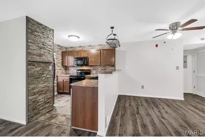 2460 Lampong Drive #100C, Saint Louis, MO 63125 - Photo 18