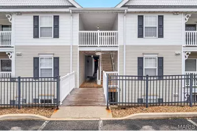 2460 Lampong Drive #100C, Saint Louis, MO 63125 - Photo 4