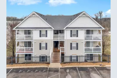 2460 Lampong Drive #100C, Saint Louis, MO 63125 - Photo 2