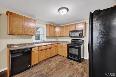 588 Locust Street, Lebanon, MO 65536 - Photo 10