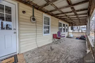 588 Locust St, Lebanon, MO 65536 - Photo 4