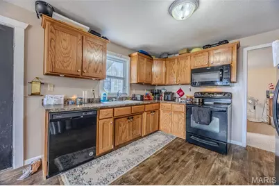 588 Locust Street, Lebanon, MO 65536 - Photo 6