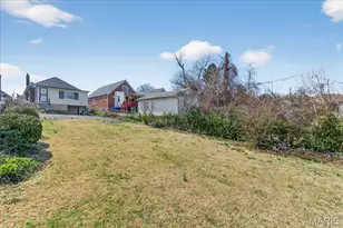 1719 Veronica Ave, Saint Louis, MO 63147 - Photo 24