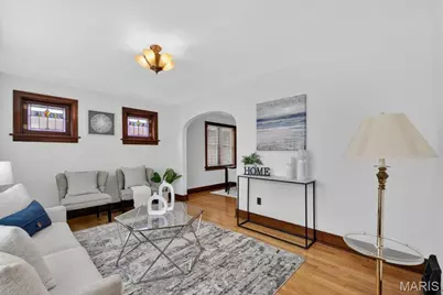 1719 Veronica Avenue, Saint Louis, MO 63147 - Photo 2