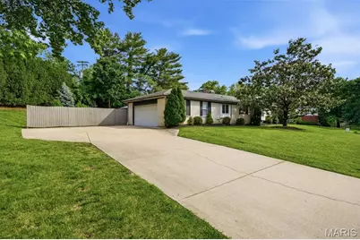 9102 Fox Estates Drive, Sunset Hills, MO 63127 - Photo 36