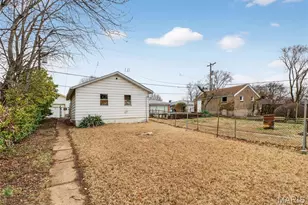 5220 Dewey Ave, Saint Louis, MO 63116 - Photo 14