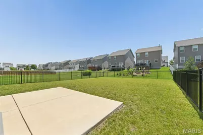 337 Charlestowne Place Drive, Saint Charles, MO 63301 - Photo 22