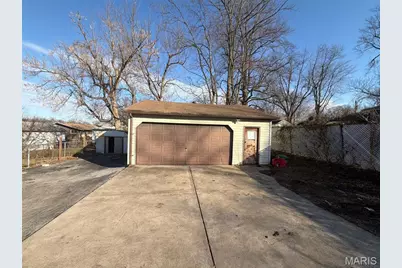 [Address not provided], Breckenridge Hills, MO 63114 - Photo 6