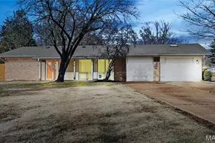 1503 Papillon Dr, Saint Louis, MO 63146 - Photo 2