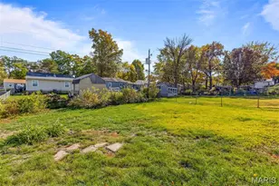 11214 Behr Dr, Saint Louis, MO 63123 - Photo 42