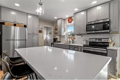 11214 Behr Drive, Saint Louis, MO 63123 - Photo 14