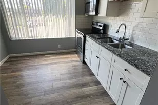 7412-7418 Olian Dr, Hazelwood, MO 63042 - Photo 14