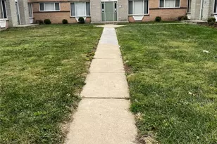 7412-7418 Olian Dr, Hazelwood, MO 63042 - Photo 2