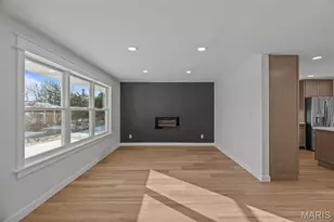 9341 Werkdale Dr, Saint Louis, MO 63126 - Photo 2