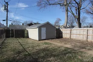 4614 Cecil Pl, Saint Louis, MO 63116 - Photo 12