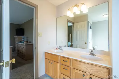5226 Woosencraft Drive, Wentzville, MO 63385 - Photo 14