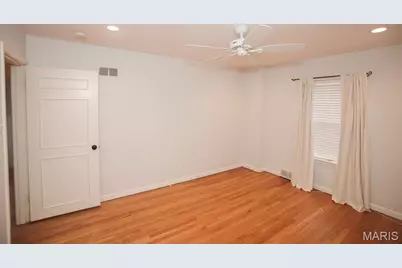 683 Hawbrook Avenue, Glendale, MO 63122 - Photo 38