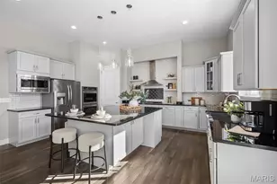 137 Woodspur Dr, Wentzville, MO 63385 - Photo 8