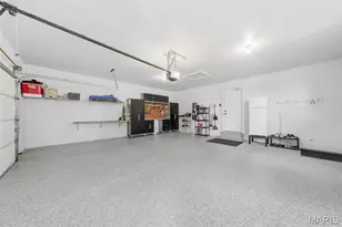 12159 Ameling Rd, Maryland Heights, MO 63043 - Photo 30