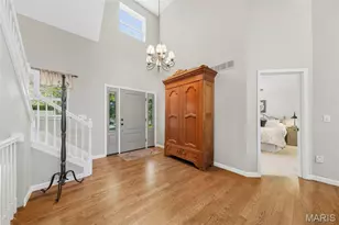 12159 Ameling Rd, Maryland Heights, MO 63043 - Photo 6