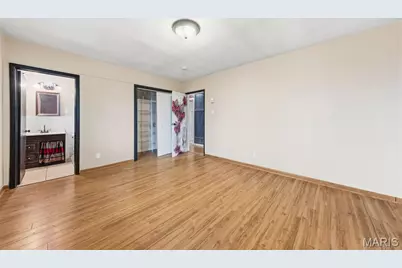 1227 Teson Road, Hazelwood, MO 63042 - Photo 14