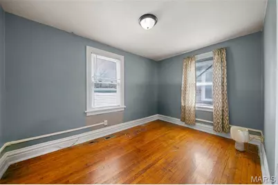 7117 W Florissant Avenue, Jennings, MO 63136 - Photo 10