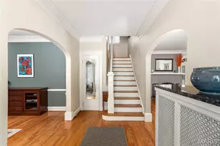 7120 Lindell Blvd, University City, MO 63130 - Photo 2