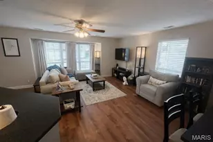 1344 Highland Oaks Dr, Ballwin, MO 63021 - Photo 4