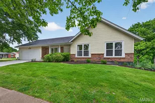 1245 Ticonderoga Dr, Chesterfield, MO 63017 - Photo 4