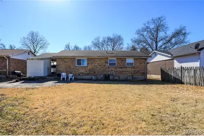 1721 Saddle Ridge Drive, Florissant, MO 63031 - Photo 20