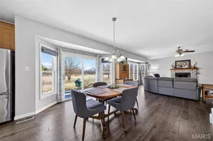 2858 Dardenne Links Dr, O'Fallon, MO 63368 - Photo 10