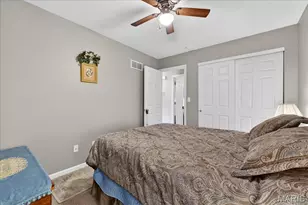 661 Big Bend Dr, Wentzville, MO 63385 - Photo 16