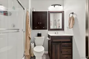 661 Big Bend Dr, Wentzville, MO 63385 - Photo 14