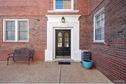 923 S Hanley Road #E, Clayton, MO 63105 - Photo 2