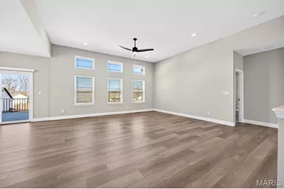 503 Spruce Hollow Ct, Wentzville, MO 63385 - Photo 10