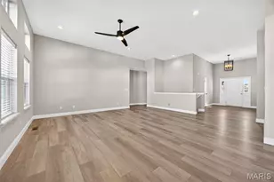 503 Spruce Holw Ct, Wentzville, MO 63385 - Photo 8