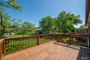 9041 Lemona Dr, Saint Louis, MO 63123 - Photo 12