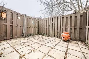 1015 Mersey Bend Dr, Saint Louis, MO 63129 - Photo 12