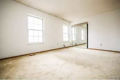 1015 Mersey Bend Drive, Saint Louis, MO 63129 - Photo 14