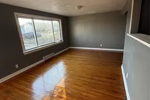 835 Fontaine Pl, Saint Louis, MO 63137 - Photo 10