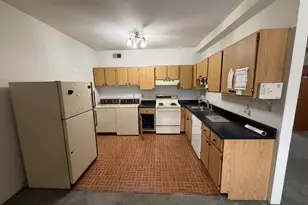 2017 S Grand Blvd, Saint Louis, MO 63104 - Photo 6